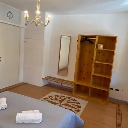 Apartman Roel